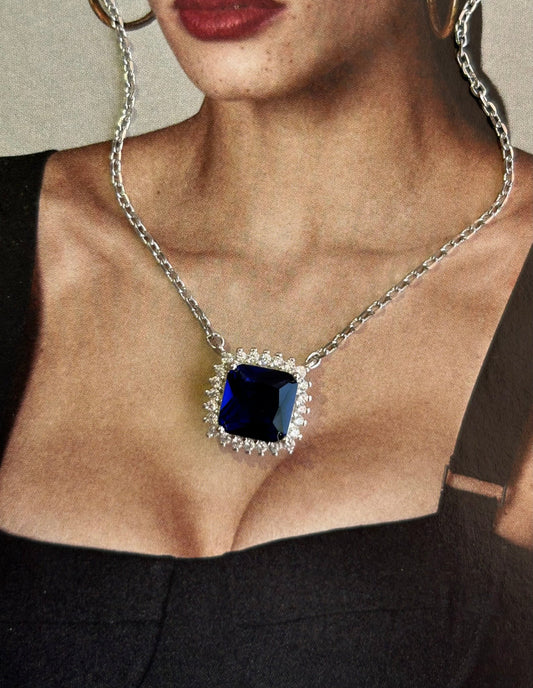 Collar London blue